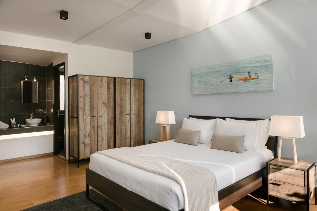 Acropolis Suite